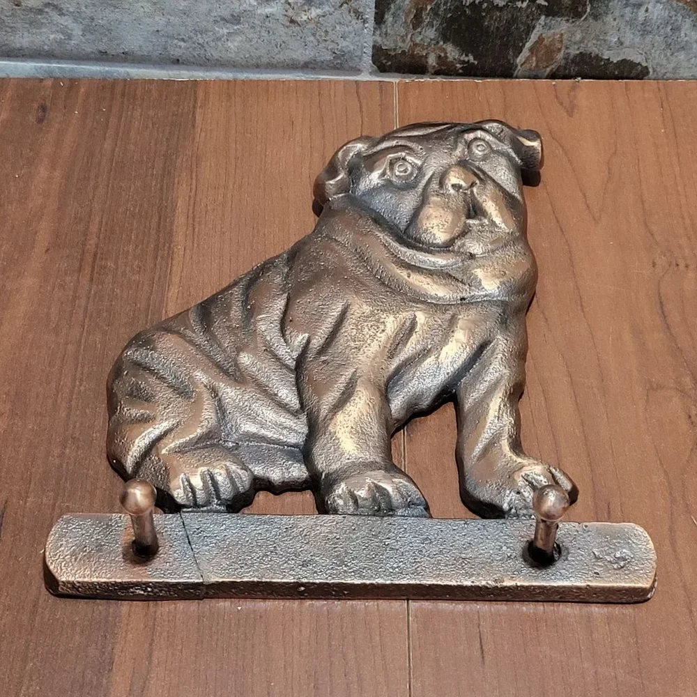 Cast Iron Dog Wall Mount Hook Leash Holder Bulldog Pug Wall Hanging Key Rack
